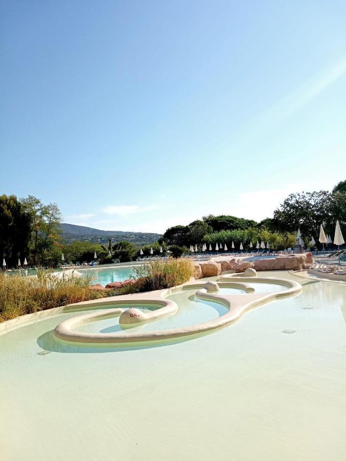 Charmant Appartement Village Restanques De Saint Tropez غريمو المظهر الخارجي الصورة